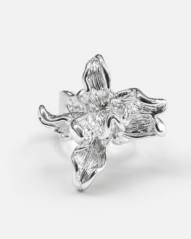 Iris Bloom silver statement ring with sculpted floral petals